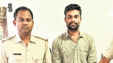 Accused Sameedmon AS