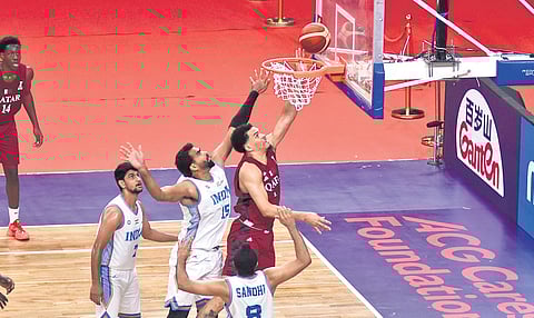 Qatar edged past India 69-53 at the Jawaharlal Nehru Indoor Stadium