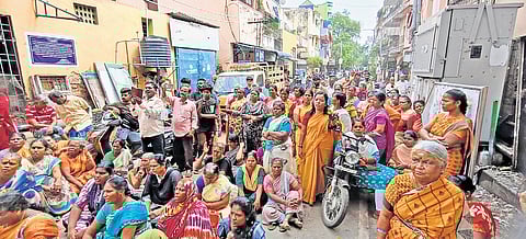 Residents from Jaganathapuram in Velachery stage protest on Friday.