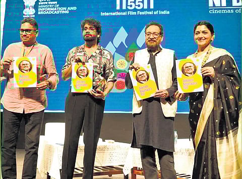 Actors Nagarjuna and Khushbu Sundar, and filmmaker Shekhar Kapur at IFFI.
