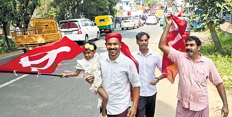 LDF workers celebrating victory in Chelakkara