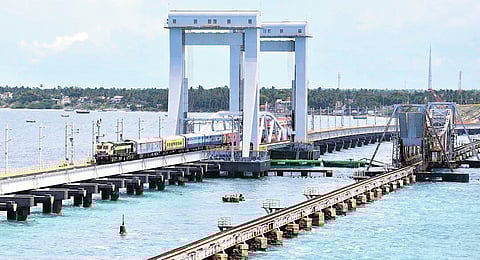 Five-member panel to assess safety of new Pamban bridge