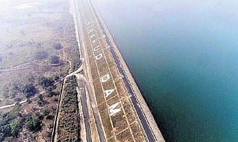 Hirakud dam
