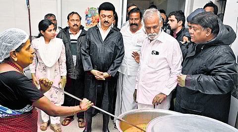 Chief Minister MK Stalin inspecting the integrated kitchen at Suriyanarayanan Street, Royapuram, in Chennai on Saturday.