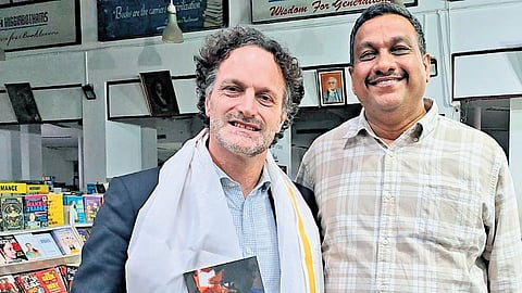 Bounjour meets Vanakkam