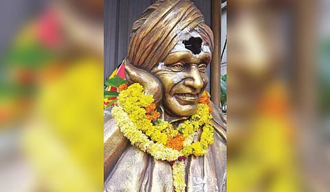 The bust of Shivakumara Swami that was damaged recently.