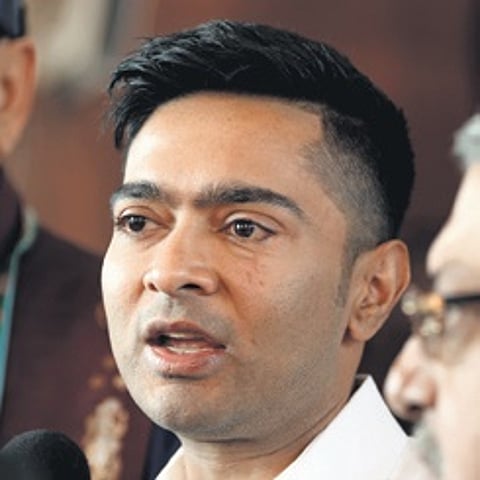 TMC makes U-turn on EVMs, differs with Congress on functioning