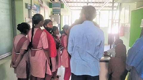 T Harish Rao posted this picture of rat bite victims being taken to hospital
