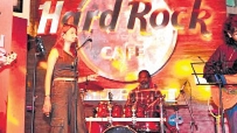 Dewar’s organised the Tribute to Bryan Adams event at Hard Rock Café, Hitec City.