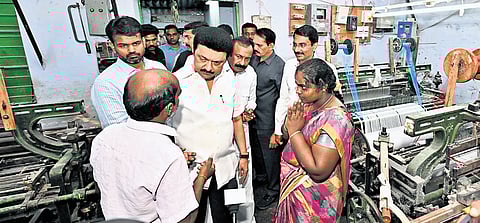 The CM also visited weavers’ residences at Mettukkadai in Erode and inquired about the benefits of the free electricity being provided to handloom weavers