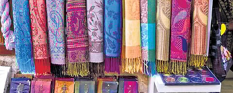 GST hike on shawl proposed, J&K artisans worried