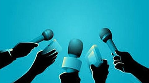 The government emphasised that the inquiry is not directed at journalists, labelling such claims as part of a fake news campaign