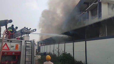 A fire broke out at a private knitwear packing company in Maniyakarampalayam in Tiruppur on Saturday.