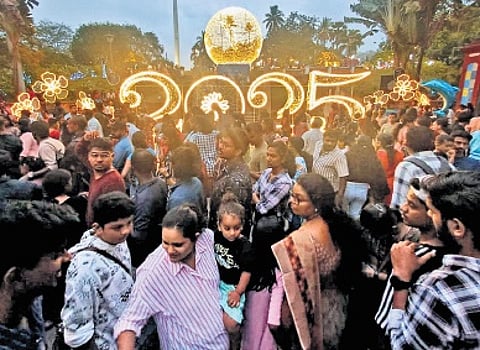 People throng the Kanakakkunnu grounds to experience Vasantholsavam