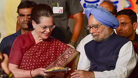 Sonia describes Singh as epitome of wisdom, nobility, humility; says his passing leaves an irreplaceable void