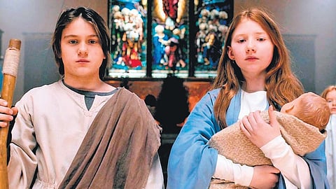 A still from the movie 'The Best Christmas Pageant Ever'