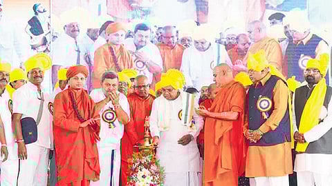 Chief Minister Siddaramaiah inaugurates the 537th Kanakadasa Jayanti in Davanagere on Sunday.