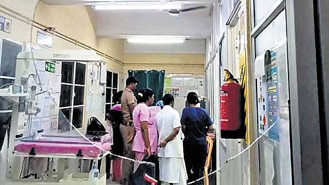 Baby death: Kin booked for hospital vandalism