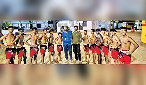 Poorakkali team of SKv HSS nandiyode, thiruvananthapuram