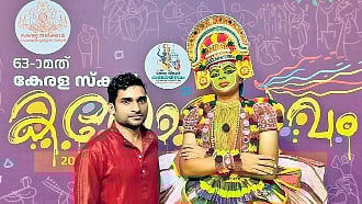 Jinesh C with his trainee S Sri Nandan, who secured ‘A’ grade with ottanthullal performance in the HSS category at the arts fest