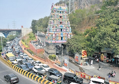 Vehicles move at a snail’s pace at the Kanaka Durga temple | Prasant Madugula