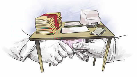 It all started a few days back when the UDF alleged corruption in the setting up of an isolation ward in the Community Health Centre at Koothattukulam.