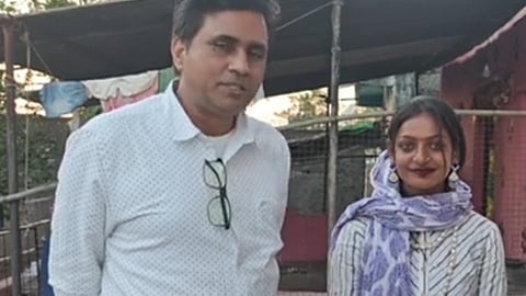 Social media sensation Monalisa
all set to make silver screen debut