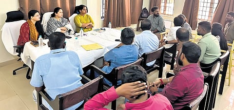 Chennai Press Club office-bearers with the members of the SIT on Friday
