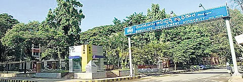 DK Shivakumar wants BDA to negotiate with land losing farmers