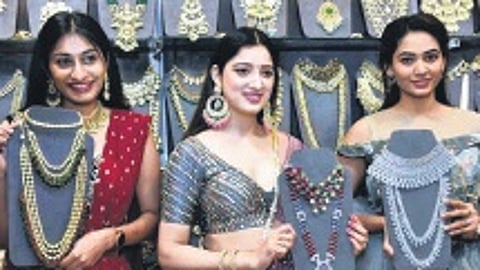 The event will also be featuring premium collections of unique labels and top designers.