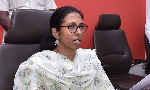 Guntur district collector S Nagalakshmi