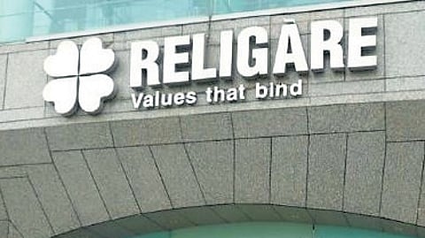 SC extends Burmans’ open offer,
directs Gaekwad to deposit Rs 600 cr