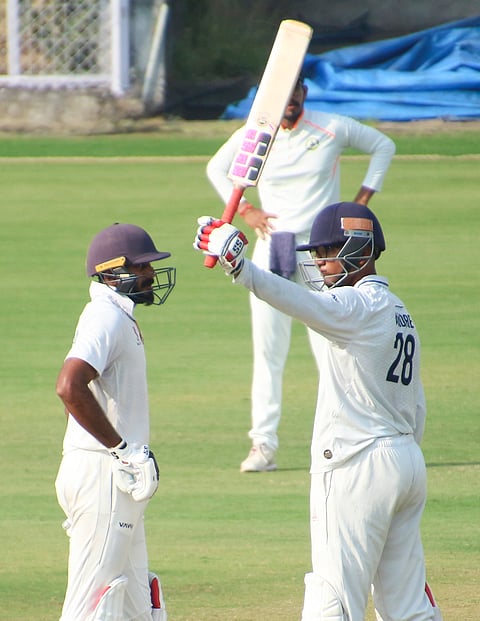 Tamil Nadu's C Andre Siddarth (R) hit a fighting 65 against Vidarbha on Day 2 in Nagpur on Sunday