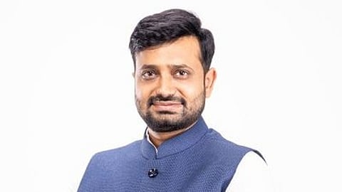 EOW of Madhya Pradesh has registered a case against Hemant Katare, Deputy Leader of Opposition in the Vidhan Sabha, along with his family members, over alleged irregularities in the allotment of land.