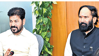 Telangana Chief Minister Revath Reddy chairing a review meeting with Irrigation Minister N Uttam Kumar Reddy and other officials