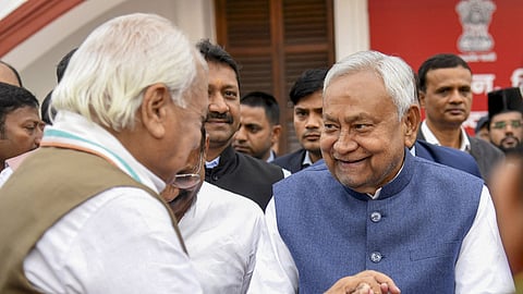 Bihar Governor Arif Mohammed Khan with Chief Minister Nitish Kumar