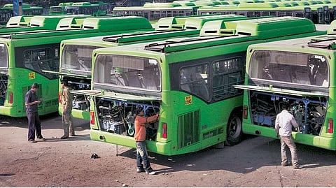 Delhi’s bus fleet shrinks by 2,400 in 18 months, commuters face mounting delays