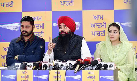 AAP spokesperson and Member of Parliament Malvinder Singh Kang, along with other leaders addressing a press conference on Punjab's drug problem.