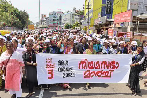Members of Kerala ASHA Health Workers Association taking out a protest march to Kerala Legislative Assembly during their indefinite protest's 22 nd day in front of the Secretariat on Monday.They are demanding increased honorarium, payment of pending wages and pension benefits.