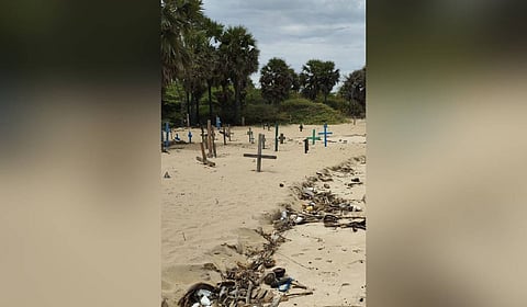 High tide in sea caused soil erosion at the coastal area in Kanirajapuram village near Sayalkudi in Ramanathapuram.