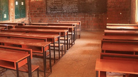 Several parents gathered outside the school demanding an explanation as to how students were permitted to flaunt party and caste colours during a government event.