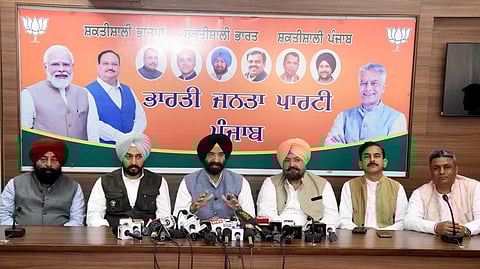 Manjinder Singh Sirsa addressing a press conference