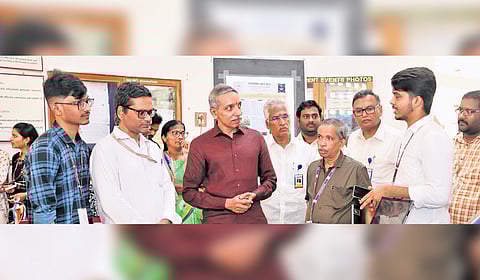 During the event, Prof. Kumar emphasised the need to foster critical thinking, creativity, and innovation while upholding human values in the era of Artificial Intelligence.