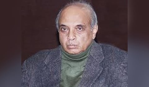 The early historic fortifications at Durgadevi in Balasore and Sisupalgarh on the outskirts of Bhubaneswar may indicate the beginning of fortifications in the Gangetic valley, said Prof Dilip K Chakrabarti.