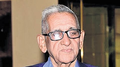 Describing Rath as an unparalleled creator, the Akademi officials said his death has created a void in the literary world which cannot be filled up.