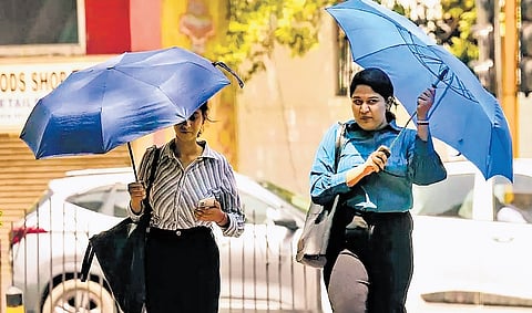 Severe heat wave conditions have arrived unusually early this year, sweeping through eastern and western India, with temperatures exceeding 40°C in multiple regions.