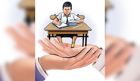 With the preparation period nearing completion, the school education secretary has directed schools to invite district-level officials including the district collector and education officers along with local representatives to assess students’ reading and arithmetic skills.