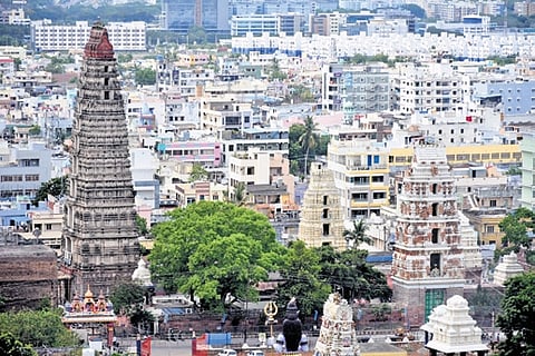 The plan includes improved road connectivity, better accommodation for pilgrims, dedicated parking spaces, and a peaceful atmosphere for devotees.