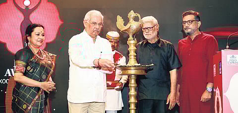 Governor Rajendra Vishwanath Arlekar lights the lamp at the Devi Awards ceremony in the presence of TNIE Group CEO Lakshmi Menon, Editorial Director Prabhu Chawla (second from, right) and Resident Editor (Kerala) Kiran Prakash