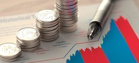 Should fund managers’ salaries
be linked to annual
performance of funds?